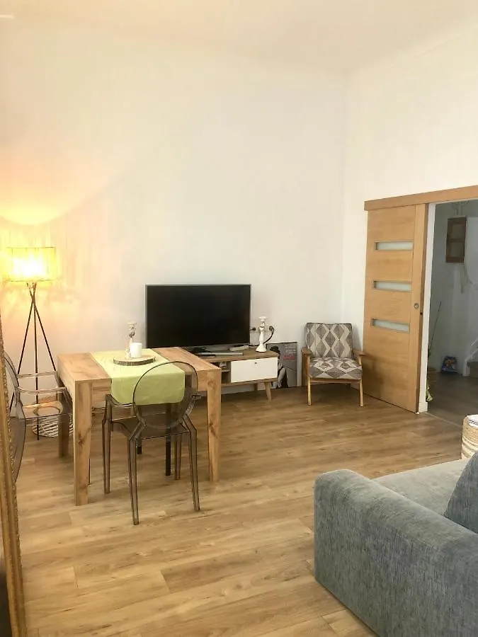 Appartement Zen Avec Patio Et Climatisation, En Centre-Ville Nice Lejlighed
