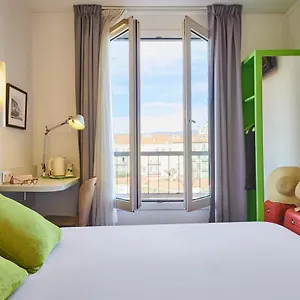 Campanile Centre Acropolis Hotell