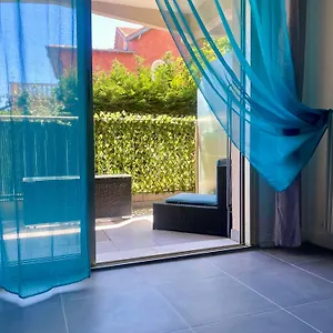 Jardin Fleuris Parking Apartamento